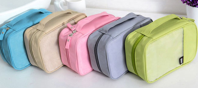 Cosmetic bag